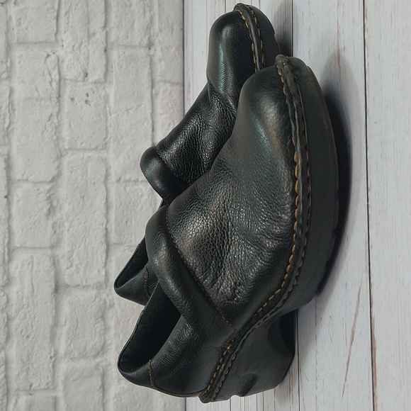 b.o.c. Shoes - B.o.c Leather Clogs, Sz 8.5